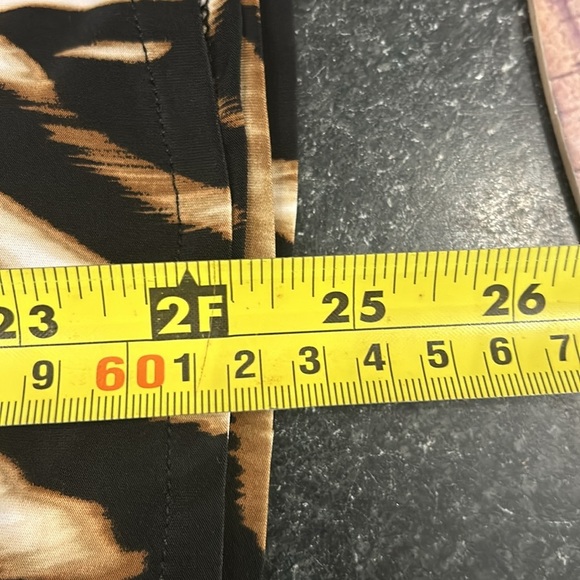 Tiger print skirt - Picture 7 of 8